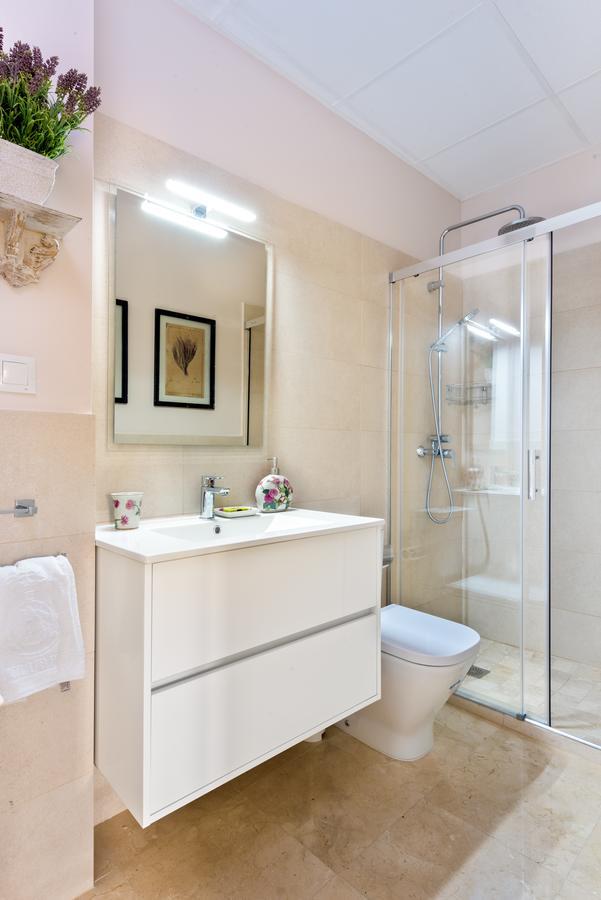 Genteel Home San Isidoro Севилья Экстерьер фото